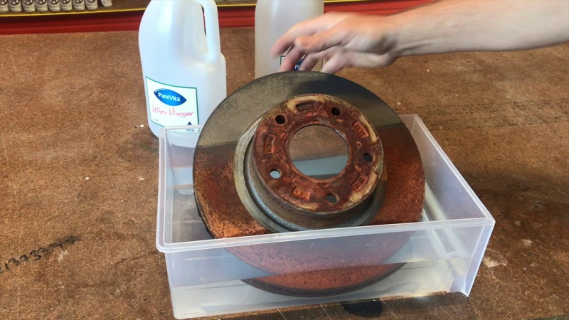 Vinegar for Removing Rust